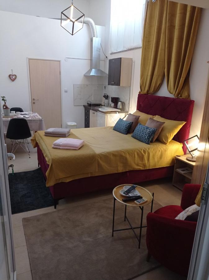 Villa Gregovica &T 2 Pula Bagian luar foto